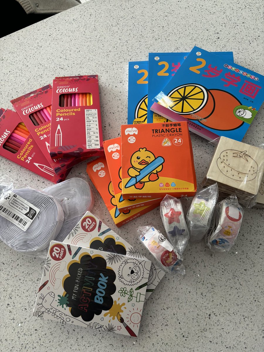 The start of building a bank of goodies for the children in Africa! 🇿🇦 
Thank you to everyone who has donated so far😊