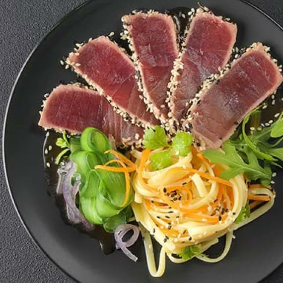 Tuna Sashimi with Sesame Seeds, Carrot and Noodles

#different_recipes #cooking #food #foodporn #foodie #instafood #foodphotography #yummy #foodstagram #foodblogger #delicious #homemade #recipe #recipes  #seafood #japanesefood #healthyweightloss #diet #fit