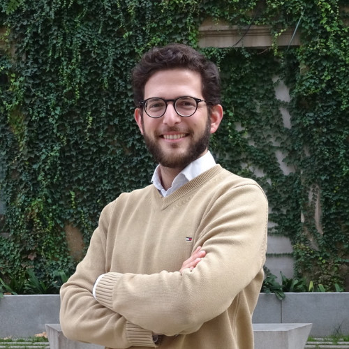 Estem molt orgullosos dels nostres antics alumnes. Moltes ganes de retrobar-nos amb Manel Vila (promoció Schtroumpfs, 2009), Investigador Postdoctoral a la UPC, que divendres 7 de juny serà a l'escola per a fer la xerrada a l’Acte de Graduació de la promoció Íchnos d’Esplugues.