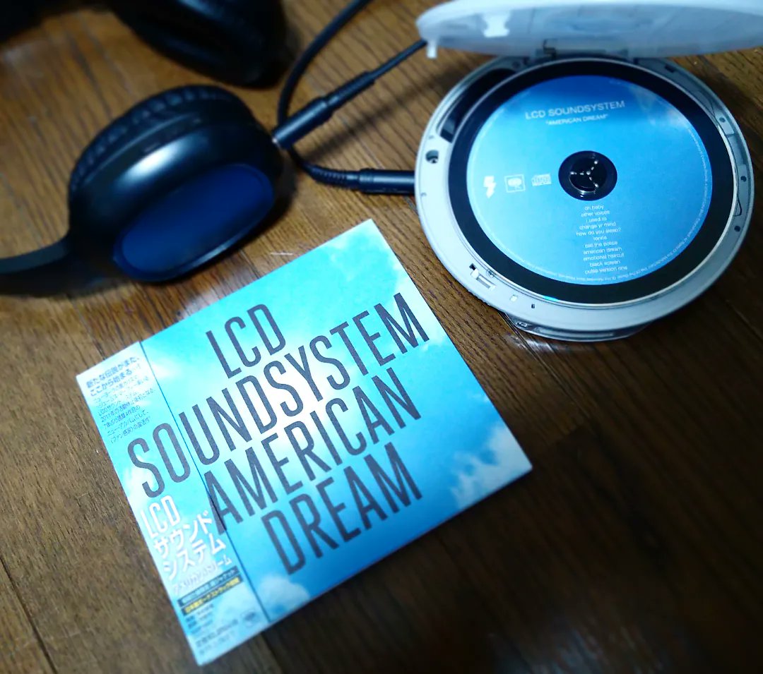 inachans's tweet image. Now playing LCD Soundsystem album &quot;American Dream&quot;, compact disc edition. #lcdsoundsystem #americandream #cd