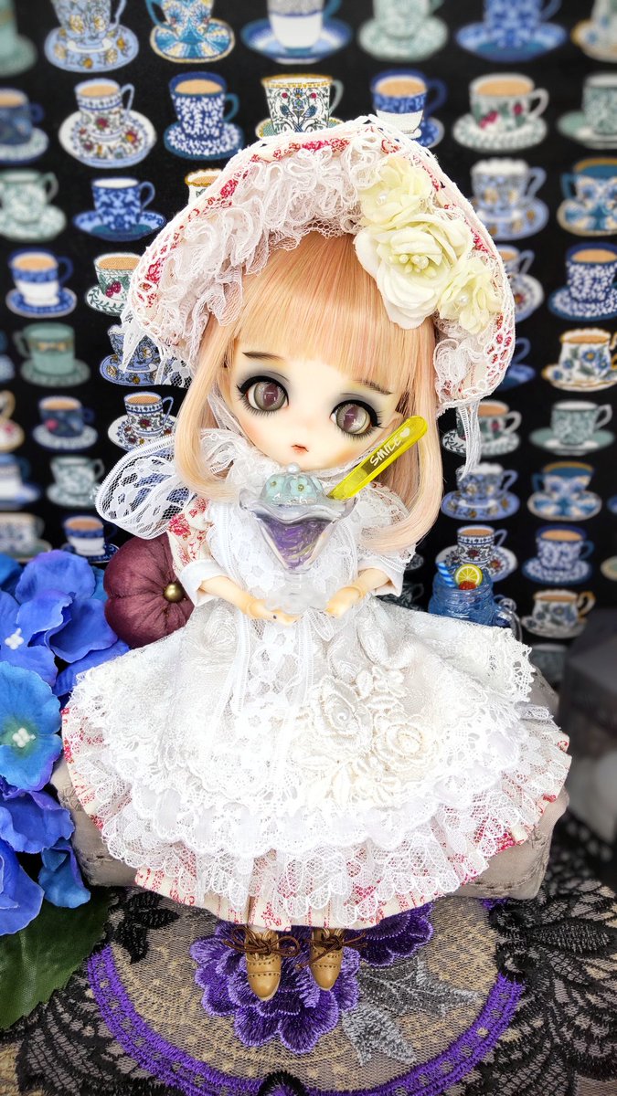 sachio1563296's tweet photo. 今さらながら、ドールさんへドルショでのお土産です。
会場内をぶらぶらしてる際に見つけたのでディーラーさん名がわからない。
ゼリーパフェ?、涼しげなお色味で良いですね😊
#Harmoniabloom
#DS72 https://t.co/3ldADruJNA