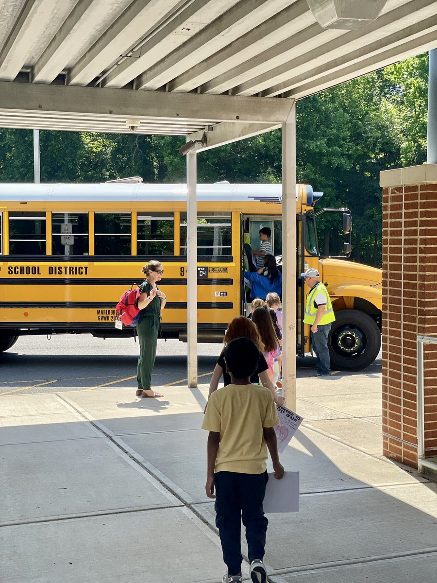 There goes our future Asher Colts! 🥹 So happy to have kindergarten come visit. ❤️#seeyousoon #classof2029 <a href="/MTPSNJ/">Marlboro Twp Schools</a>