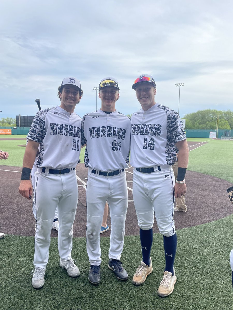 Really cool seeing these guys play together again. <a href="/CharlieSuther10/">Charlie Sutherland</a> <a href="/vos_joe/">Joe Vos</a> <a href="/Col_Eth35/">Ethan Cole</a>