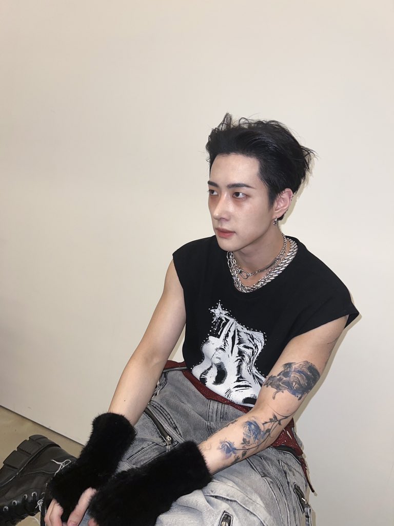 [💙_#종우]

너무 너무 재밌었다 ㅎㅎㅎ
엄청 웃으면서 재밌게 촬영했어요 !!☺️☺️

#ONEPACT #원팩트
#JONGWOO #종우