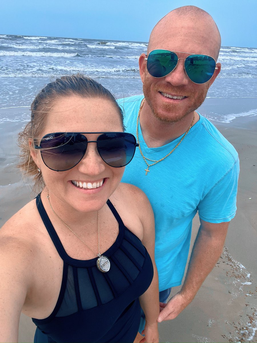 🤍18 yrs 🤍
8 schools 
7 states (Iowa x2) 
2 amazing kids 
Never enough beaches 
Forever to go 
Happy anniversary @Coach_Lemke