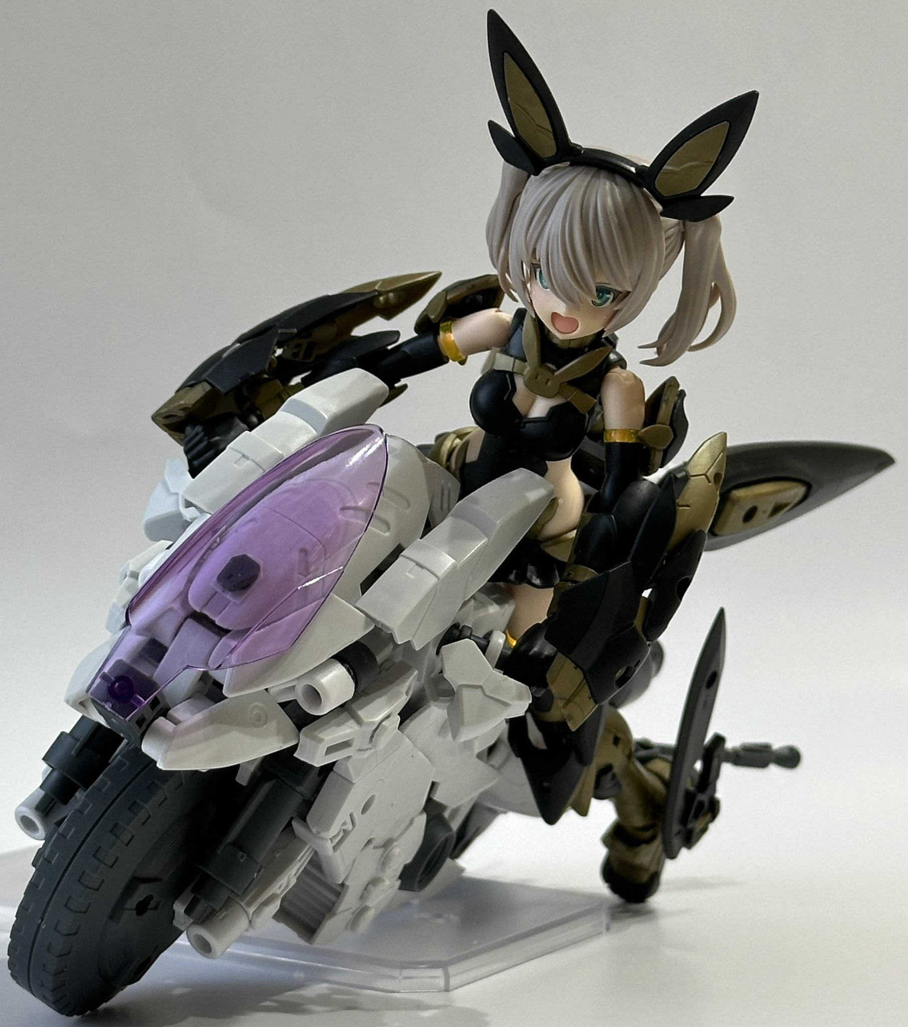 30MS シナンジュガール 完成品 30MS 完成品 シナンジュスタイン装備 ショートカット水着女子