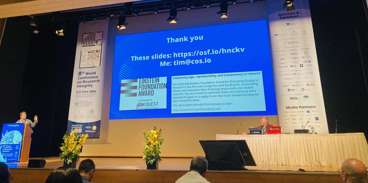 Thrilled to see the Institutional #EinsteinFoundationAward2021 winner @OSFramework, represented by Timothy Errington, continuing their outstanding work towards an open, rigorous, and reproducible research culture at #WCRI2024!