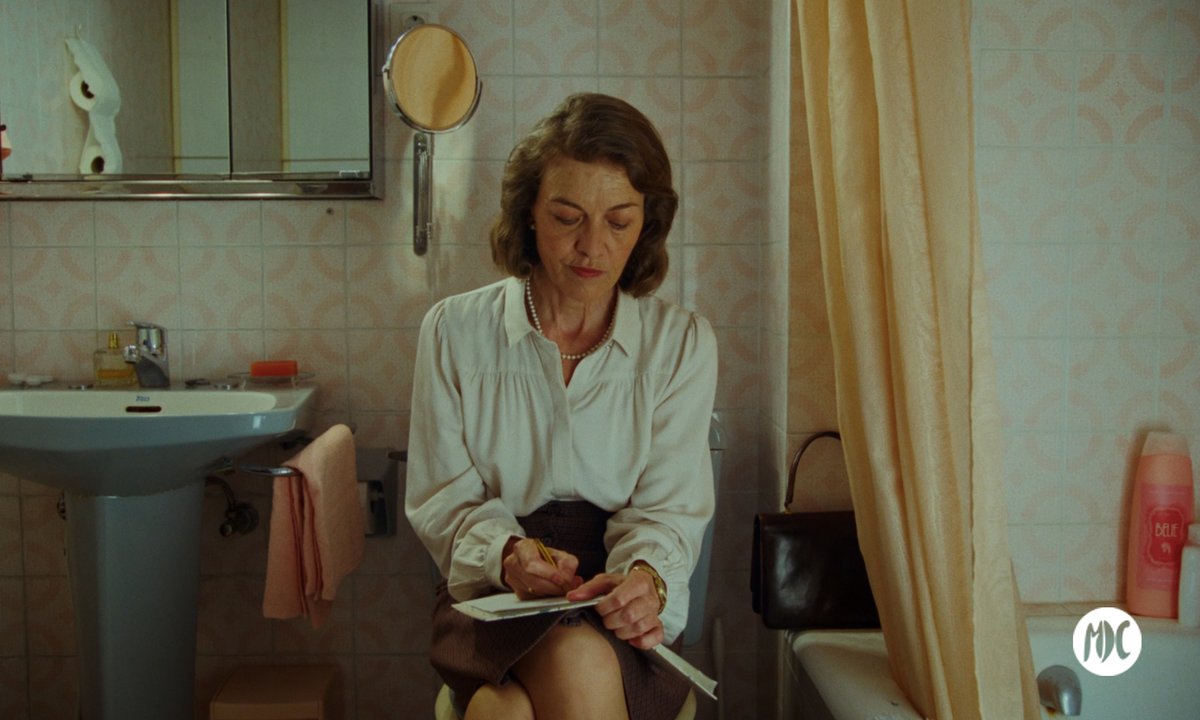 mdecultura's tweet photo. Un bany propi tendrá su premiere mundial en el Festival Internacional de Cine de Shanghai.

Lee el artículo completo en Más de Cultura: https://t.co/y9ocaYKRj7

#MásDeCultura #SIFF #UnBanyPropi https://t.co/PaJQWkS4dG