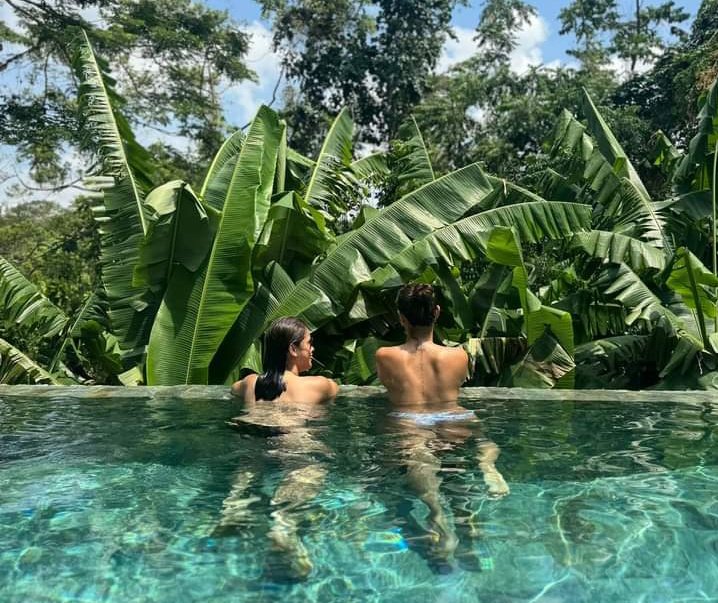 deavy0603's tweet photo. 2gether in san benito ✨🌞💛
#2ndAnniversary
#3rdofTheMonth https://t.co/o6krxerlKh