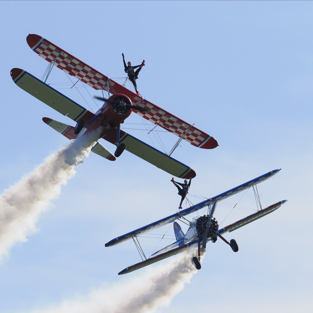 PnPgraphix's tweet photo. @aerosuperbatics @midlandsairfest 
#wingwalkers #airwalker #airshow #airshowphotography 
Fabulous displays at midlands air festival this weekend, superb performances and very well organised. Look forward to next year🙂 https://t.co/BpA9sYCNId