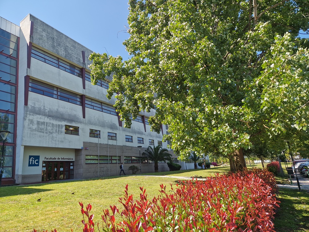 UDC_gal's tweet image. 🔜3.700 estudantes realizarán a partir de mañá as probas de avaliación de bacharelato para o acceso á universidade nos Campus da Coruña a Ferrol.

🍀Desde a #UDC desexámoslles moita sorte!!!🍀

 #ABAU2024 #Estudantes #UniversidadedaCoruña #UDC