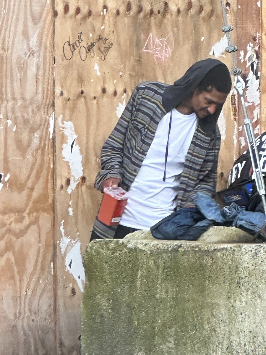 Boston_Addicts's tweet image. Shot at 4:15pm
#addiction #AddictsOfBoston #Boston