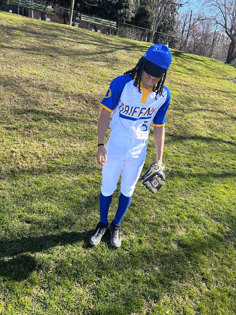 Kavon “K2️⃣” Hill tweet media