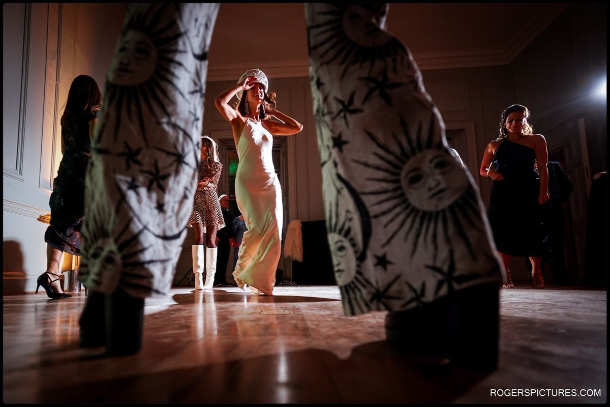 Grace on the dancefloor at her Spring wedding at Fulham Palace in West London with Peter
rogerspictures.com/spring-wedding…