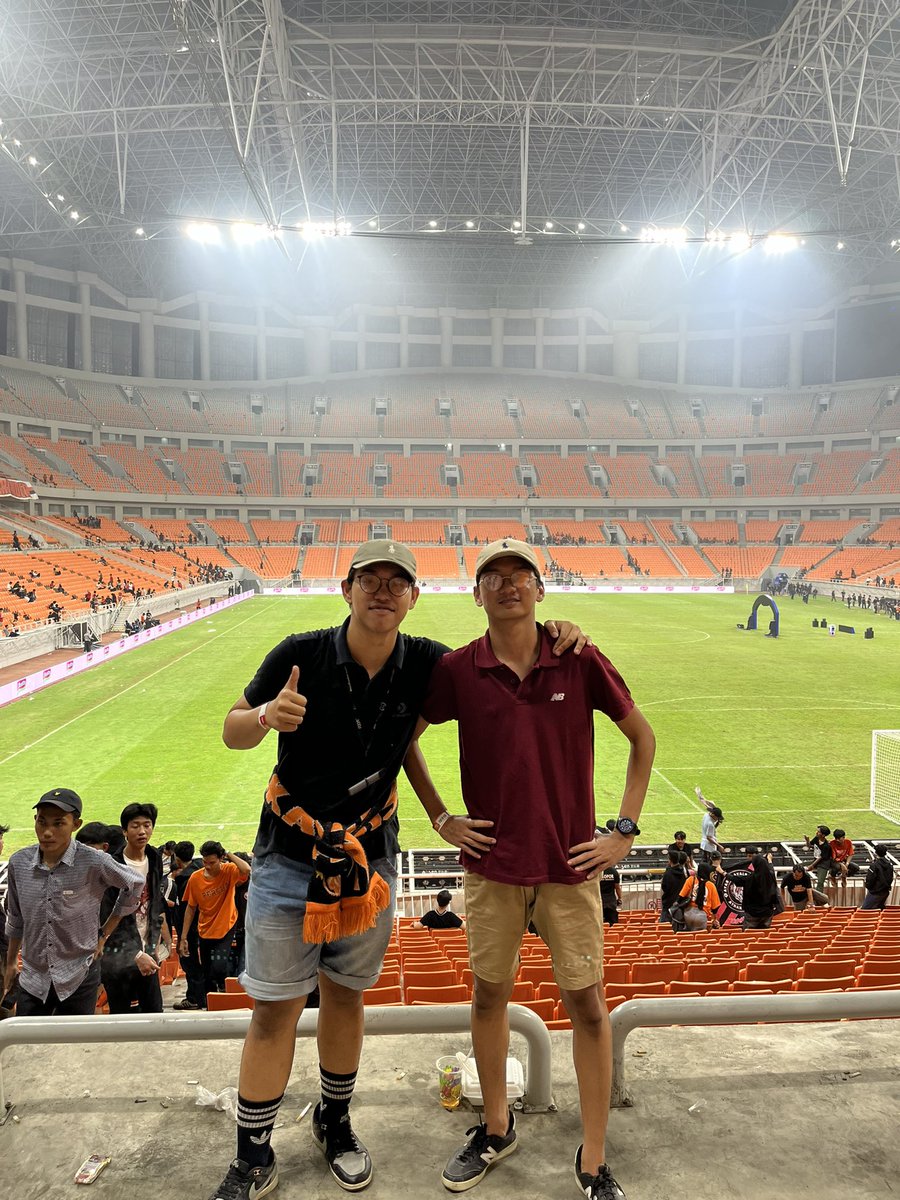 farhanptraaa's tweet photo. masih kesenengan liat ni stadion https://t.co/5P6QplpyJq