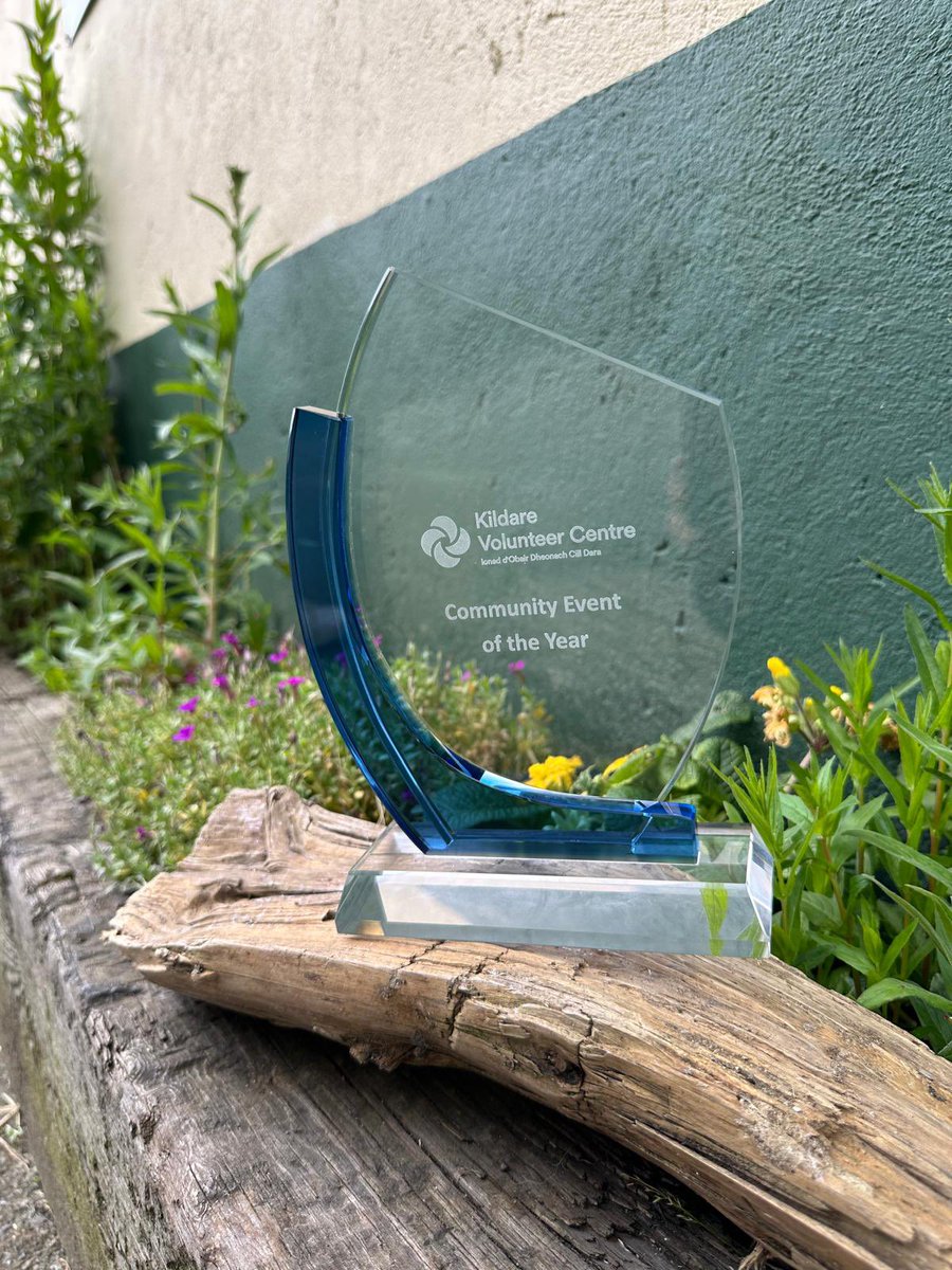 WildlifeKildare's tweet photo. Delighted to win this award for our Biodiversity Conference. Really looking forward to this years one.
Many thanks to @KildareHeritage @KildareCoCo #LBAF @NPWSIreland https://t.co/ip0TKDLyzZ