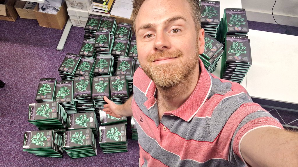 AJWestAuthor's tweet photo. About a third of the way through signing 1,500 copies of #ThomasTrue for @GoldsboroBooks Prem1er subscribers! Look at the London Bridge sprayed edges! You can sign up for the subscription OR email them to see if they have any left to buy. I'm so thankful. @OrendaBooks https://t.co/YdGtDLT45A