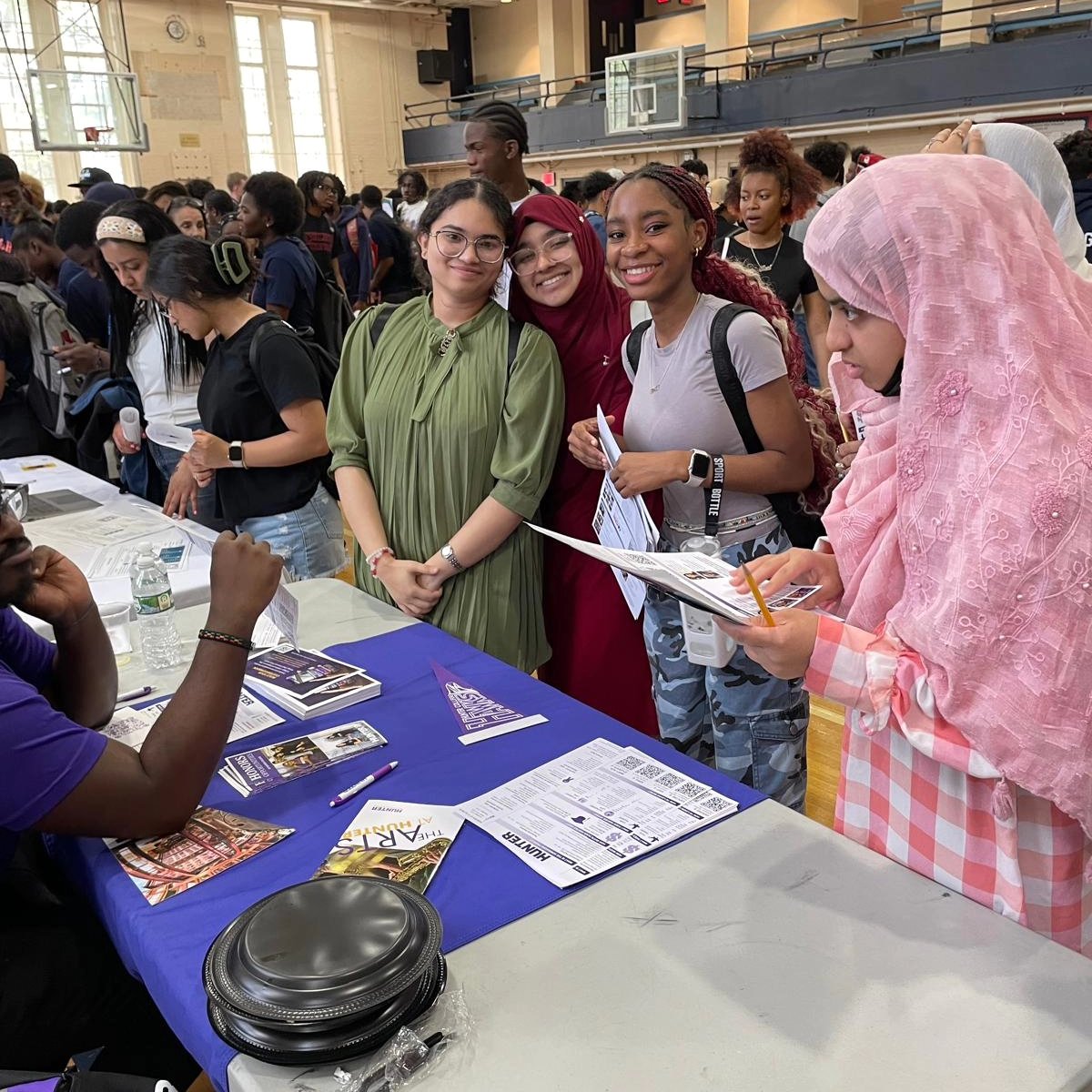 hssl539's tweet photo. The annual Erasmus Campus College Fair! https://t.co/2ucY9gxOaC