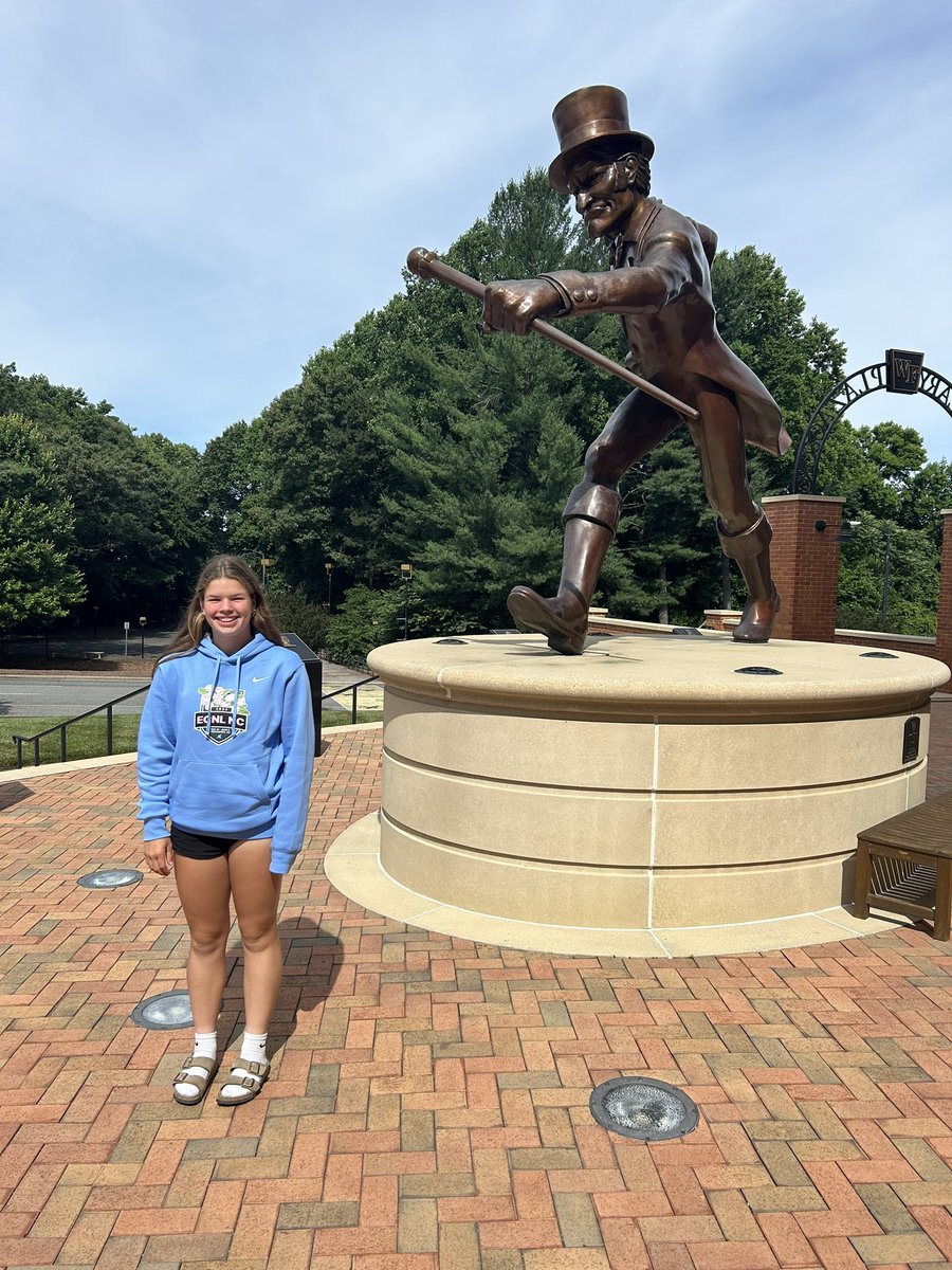 Such a great weekend at ECNL NC this weekend! I had a great time visiting two beautiful schools and playing some awesome soccer! 

#2026grad #ecnlnc #pdasoccer #ecnlgirls @ImCollegeSoccer @ImYouthSoccer @TopDrawerSoccer