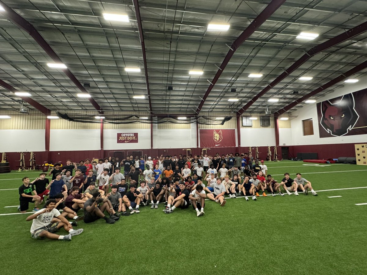 Great turn out for day 1 of our High Intensity Group this morning! <a href="/PCnowisthetime/">Performance Course</a> <a href="/mlynnz3/">Michelle Lynn Z</a> <a href="/HHSCTC/">HHSCTC</a> <a href="/HHSCoyotes/">Heritage High School</a>