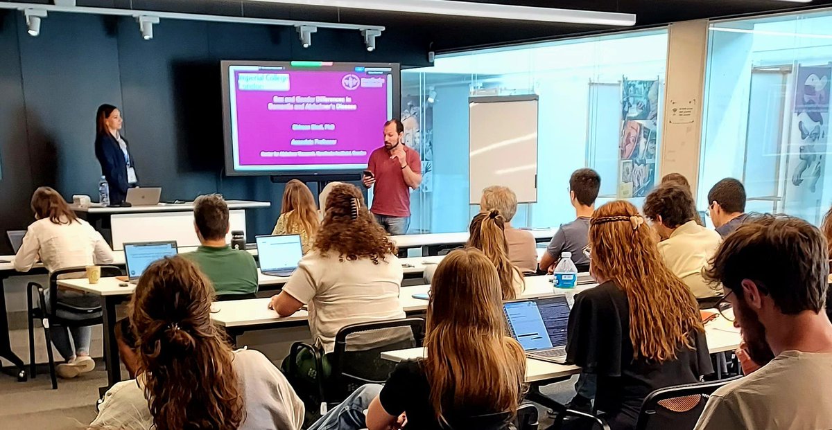 Bioinfo4women's tweet photo. @BSC_CNS @mjrementeria @floresro106 @acmweurope @MaTeFerretti @SOMM_alliance @CienciaGob @ChadhaAnt @Davide__Cirillo @womensbrainpro #WHAW | Our activities to commemorate the International Day of Action for Women’s Health closed with @Shireen_SE's webinar. 

▶️ Sex and Gender Differences in Dementia and Alzheimer's Disease

https://t.co/FhgCf3jEU9 https://t.co/qVfOOwiuUZ