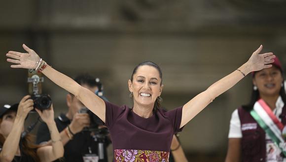 TeresitaMadera's tweet image. Mi saludo a @Claudiashein elegida presidenta de México por amplia mayoría revalidado un proyecto inclusivo, de trabajo y desarrollo progesista; además la primera presidenta mujer en 200 años de historia de este gran país de la Patria Grande Latinoaméricana.