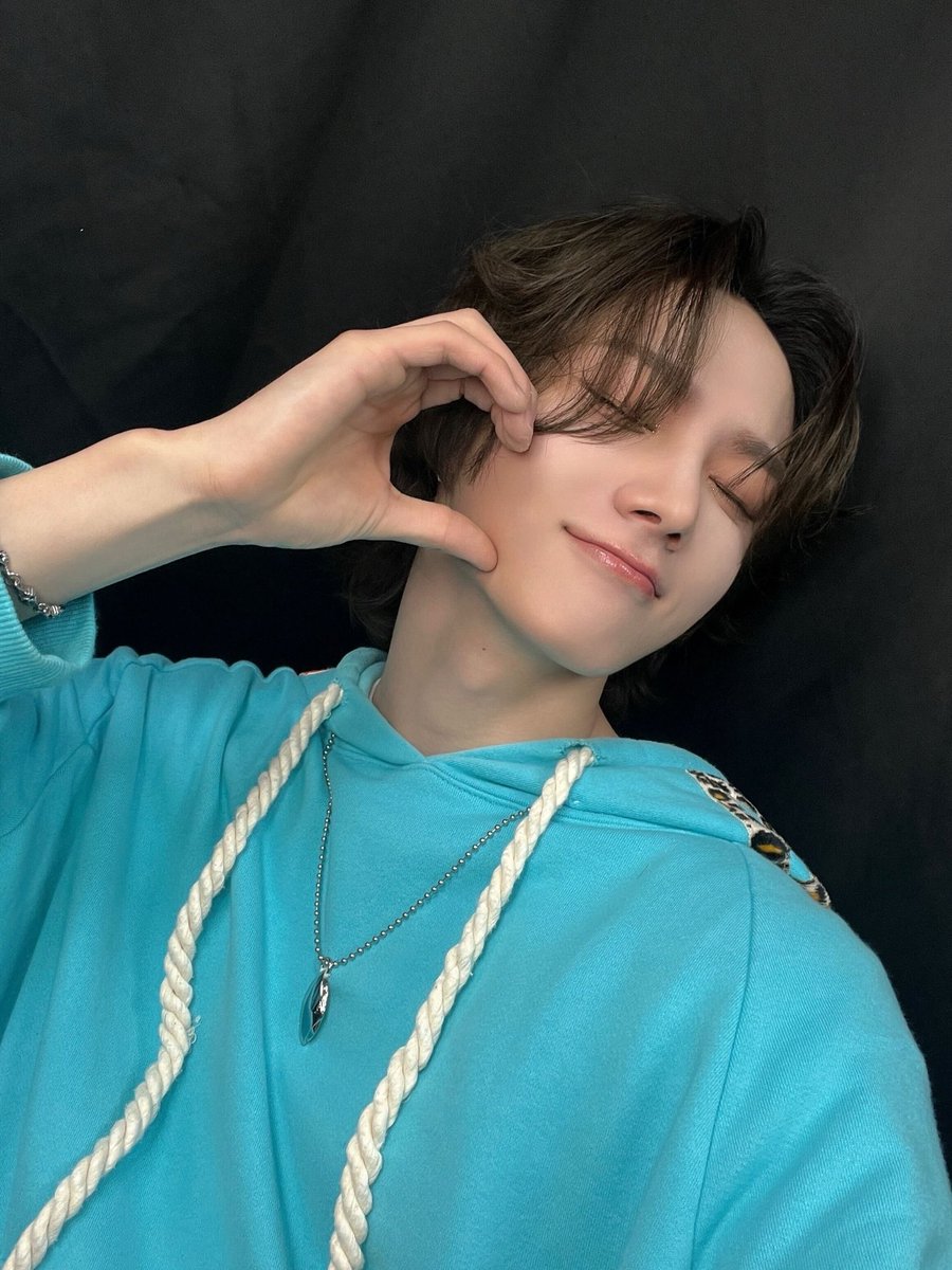 BOYNEXTDOOR_twt's tweet photo. 너 너무 이쁘더라🧡

#BOYNEXTDOOR #보이넥스트도어 
#SUNGHO #성호 #ONEDOOR
#ONEDOORFULDAY https://t.co/NHJB7fJCIj