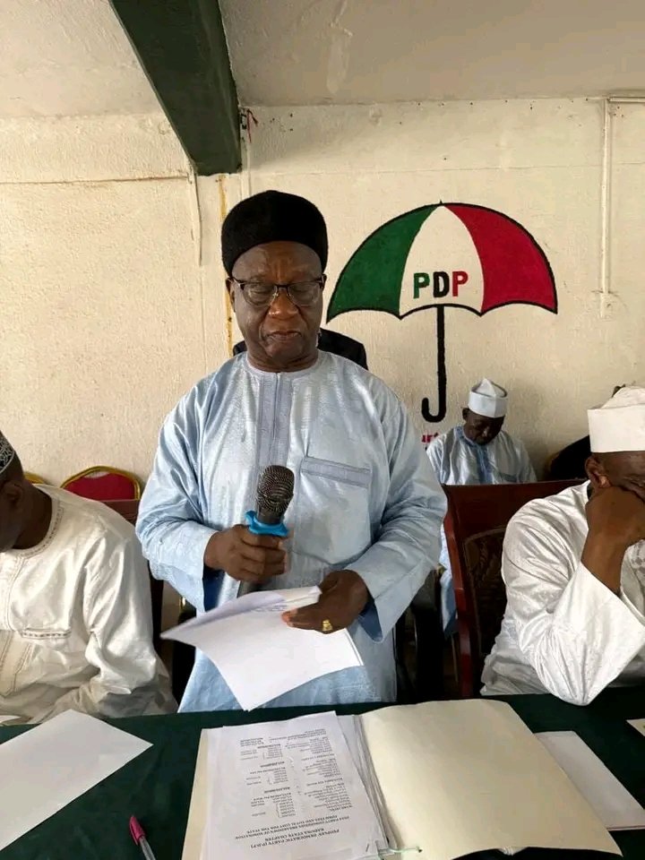 kaduna_pdp's tweet photo. Breaking News 

Inauguration of Kaduna State Zoning Committee of the PDP earlier today.
The State Zoning Committee is Chair by Distinguished Senator Ibrahim Khalid Mustapha and Barr. Mark Jacob Nzamah is the Secretary of the Committee. https://t.co/59plKZVo9B