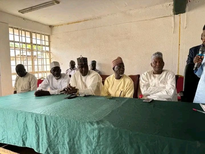 kaduna_pdp's tweet photo. Breaking News 

Inauguration of Kaduna State Zoning Committee of the PDP earlier today.
The State Zoning Committee is Chair by Distinguished Senator Ibrahim Khalid Mustapha and Barr. Mark Jacob Nzamah is the Secretary of the Committee. https://t.co/59plKZVo9B