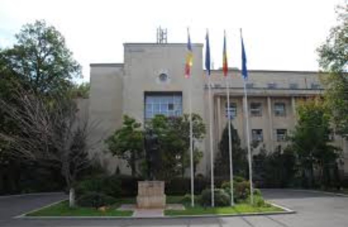 BREAKING: ATTACK ON ISRAELI EMBASSY IN ROMANIA A Syrian man attacked the Israeli Embassy in Bucharest with a Molotov cocktail, causing a fire.