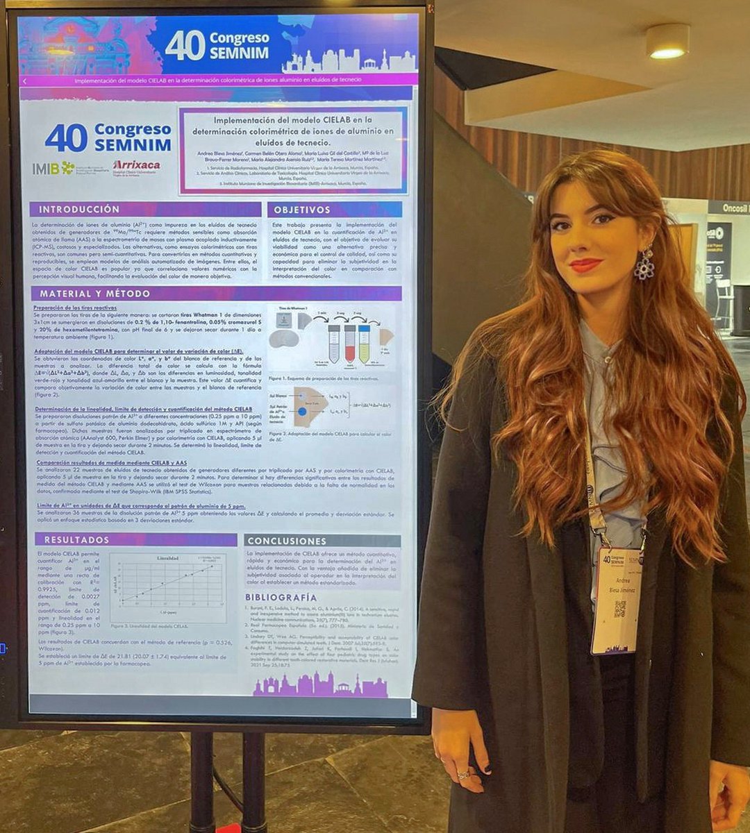 🏆 La Sociedad Española de Radiofarmacia <a href="/SERFAradiofarm/">SERFA</a> premia como mejor poster al trabajo de Andrea Blesa, residente de nuestra Radiofarmacia.

“Implementación del modelo CIELAB para determinación de iones de aluminio en eluídos de tecnecio”.

Enhorabuena 👏🏽 <a href="/RadiofarHUVA/">Radiofarmacia HCUVA</a>