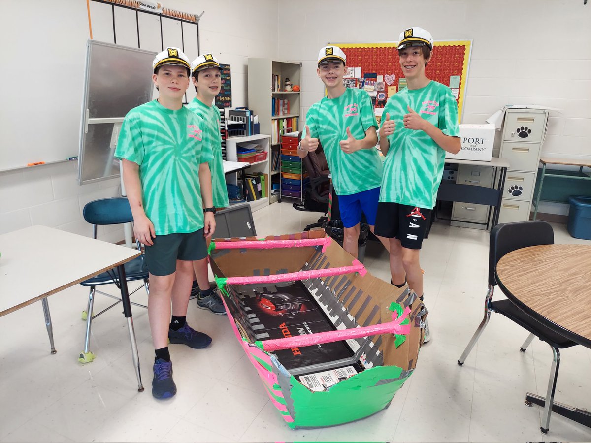 Regatta Day...The High Tides, AAA Batteries, and Gecko Car Insurance groups are ready! Looking good, full of spirit &amp; ready to take the win! #cfms #cfmsregatta