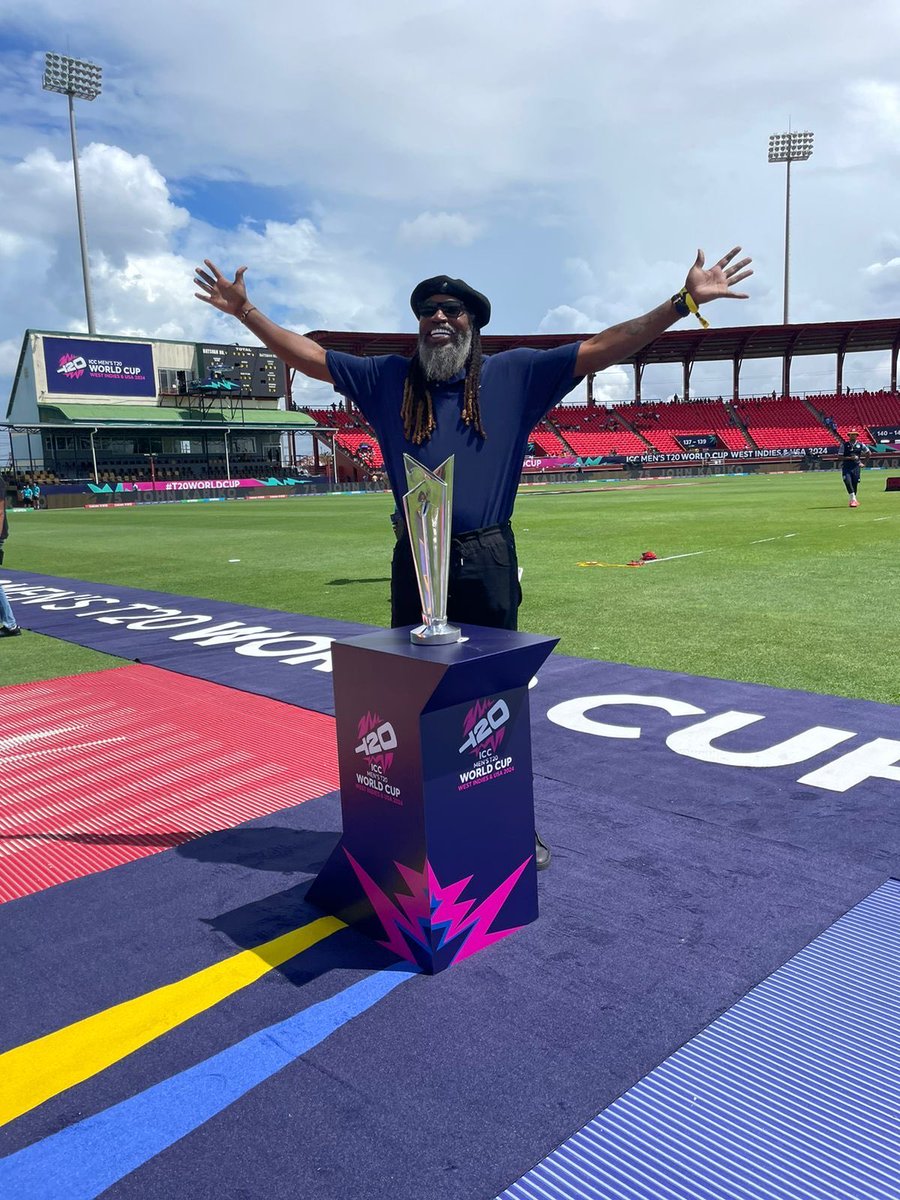 Its_Mianasim's tweet photo. T20 WORLD CUP PRIZE MONEY: 

Winner - 20.36cr.
Runner Up - 10.64cr.

- 93.52CR WILL BE GIVEN BY THE ICC IN THE PRIZE MONEY OVERALL. 🤯🏆
#T20WorldCup24 #WeHaveWeWill https://t.co/A2wGszIxK9