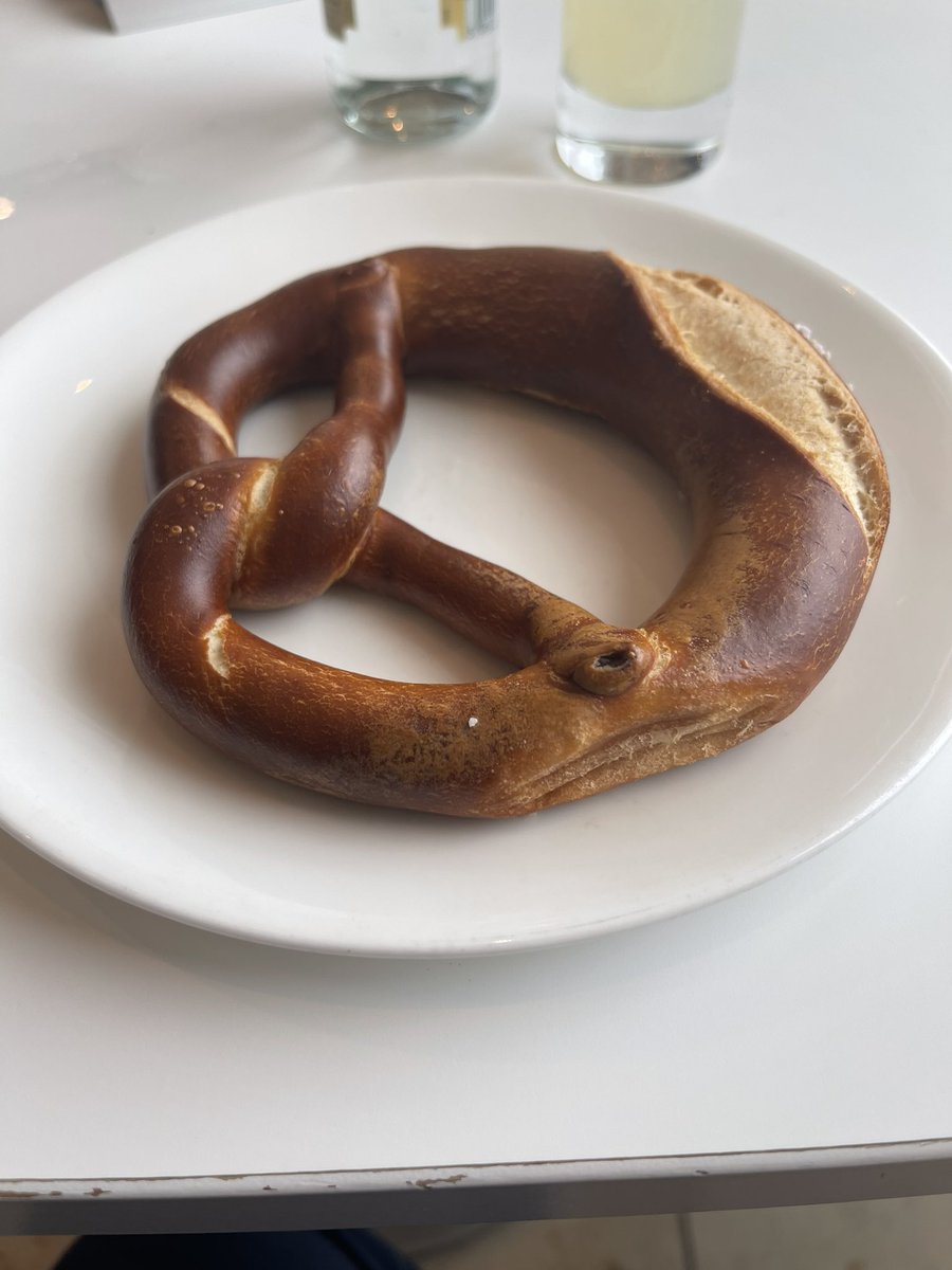 AnastasiaSMihai's tweet image. I managed to have a #Breze on the last day of #ESH2024