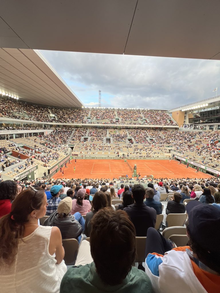 ReynArts's tweet photo. J’étais invité à @rolandgarros. 🔥🙌🏽
Et c’est pour du lourd !
@resca_mqgp https://t.co/9oUQ0MXyIo
