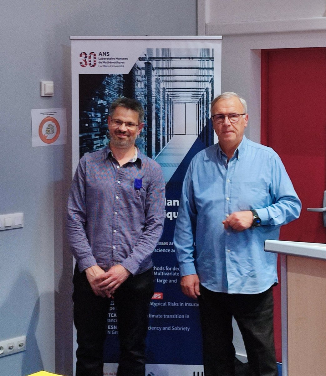 C'est un plaisir pour <a href="/iutlaval/">IUT DE LAVAL</a>, de voir notre collègue Fabien Guntz (Dpt MMI) décoré des palmes académiques. Une marque de reconnaissance largement méritée pour son engagement de longue date au service de l'IUT et des étudiants. <a href="/LeMansUniv/">Le Mans Université</a> <a href="/lesIUT/">Les IUT</a>