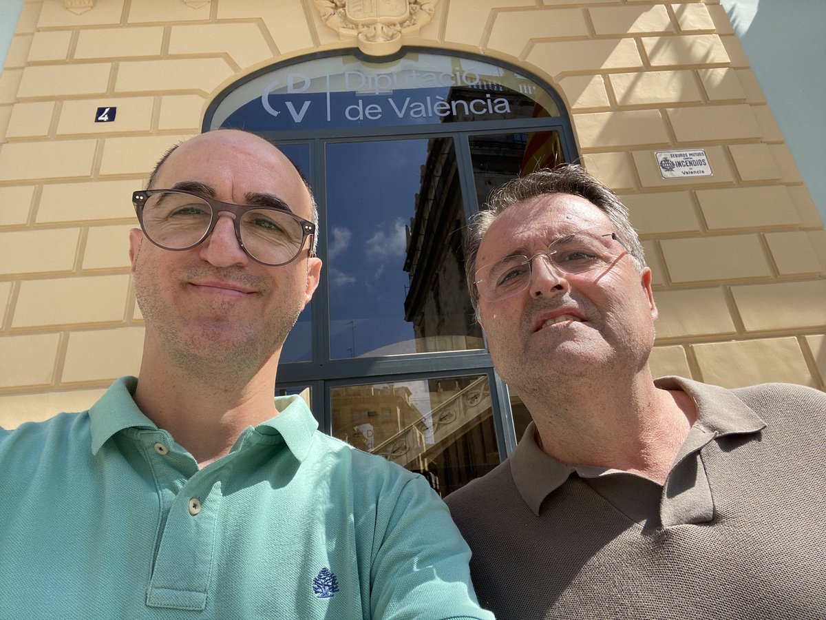 Apesorga93's tweet photo. LLAMANDO PUERTAS 🚪: Está mañana APESORGA, ha visitado a la Diputada de Bienestar social Dña. Inmaculada González de la Diputación de Valencia, una reunión positiva. Seguimos llamando puertas… https://t.co/G6Ke5muviq