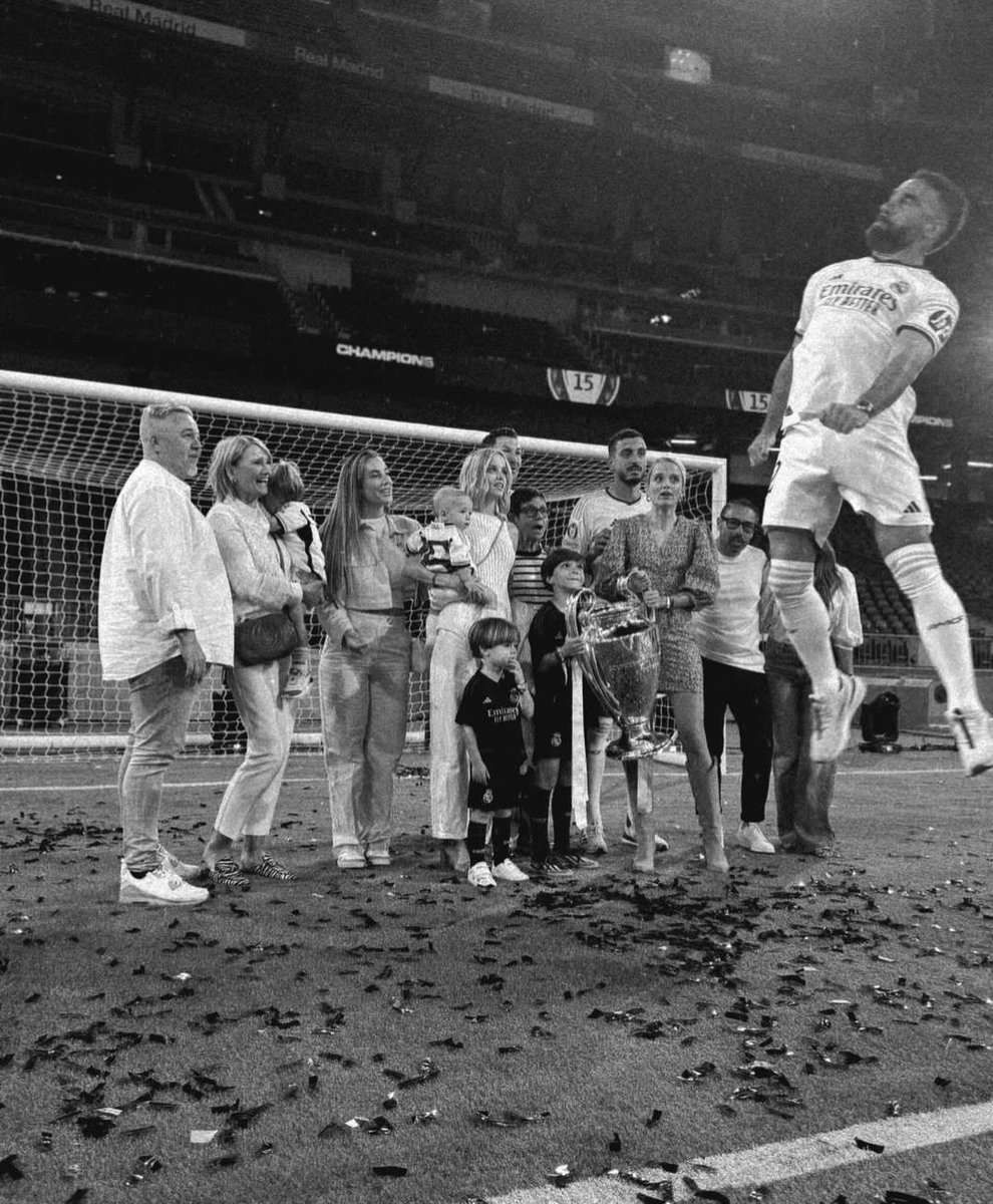 QUÉ IMAGEN <a href="/DaniCarvajal92/">Dani Carvajal Ramos</a> 😍