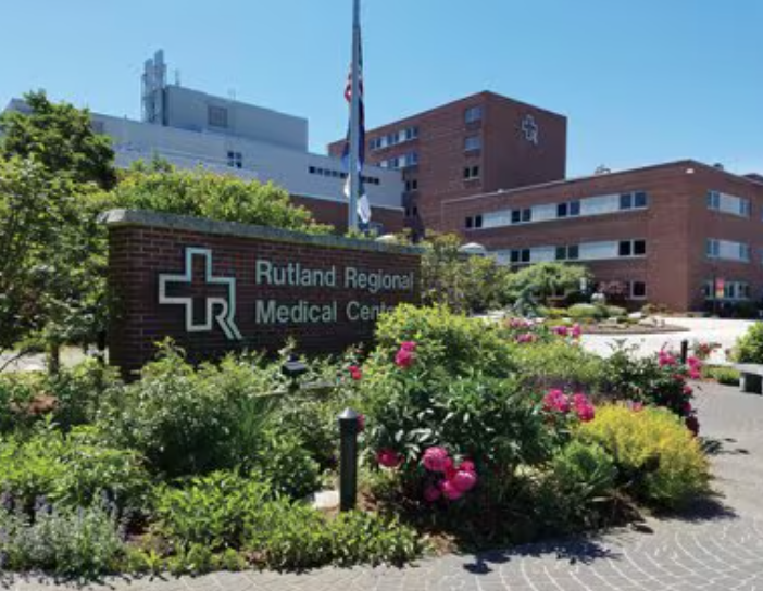 VAHHS's tweet photo. In this week's @vahhs Update, "Hospital looks to expand surgical facility."

https://t.co/mbU8of4TB2

#vahhsupdate #vermont #hospitals https://t.co/DjqRE2GFRs