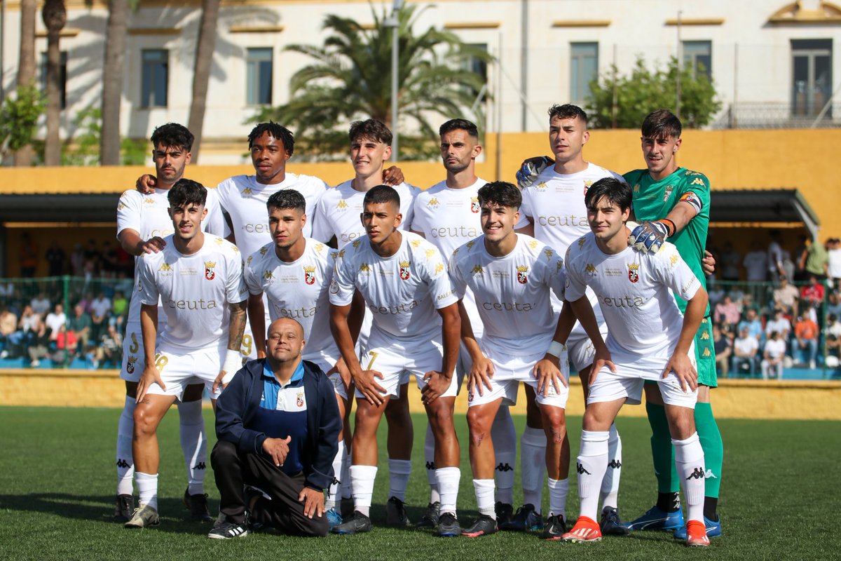 sergioriivera14's tweet photo. No tengo dudas de que lo vamos a sacar!!!! 
Con ganas de sábado ya!!!
Vamos @ADCeuta_FC https://t.co/EjT2GraQ8k