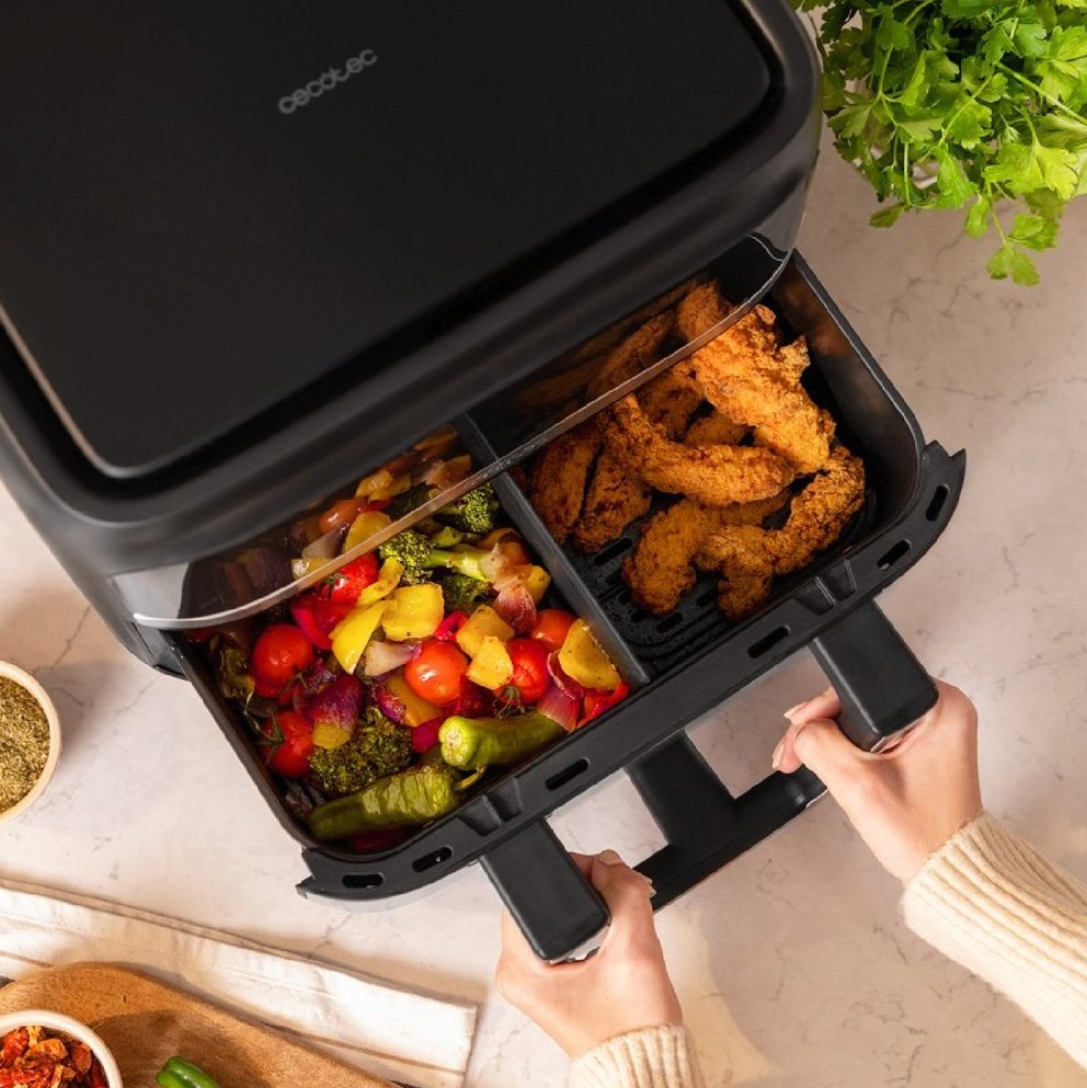 Dealabs's tweet photo. 🔥
3 AirFryer en promo 👇
➡️ https://t.co/Wciiu5LRik ⬅️ 

➡️ https://t.co/dfgezvI42v ⬅️ 

➡️ https://t.co/FOnBwzY6Ax ⬅️ https://t.co/AJOWlkYwfo