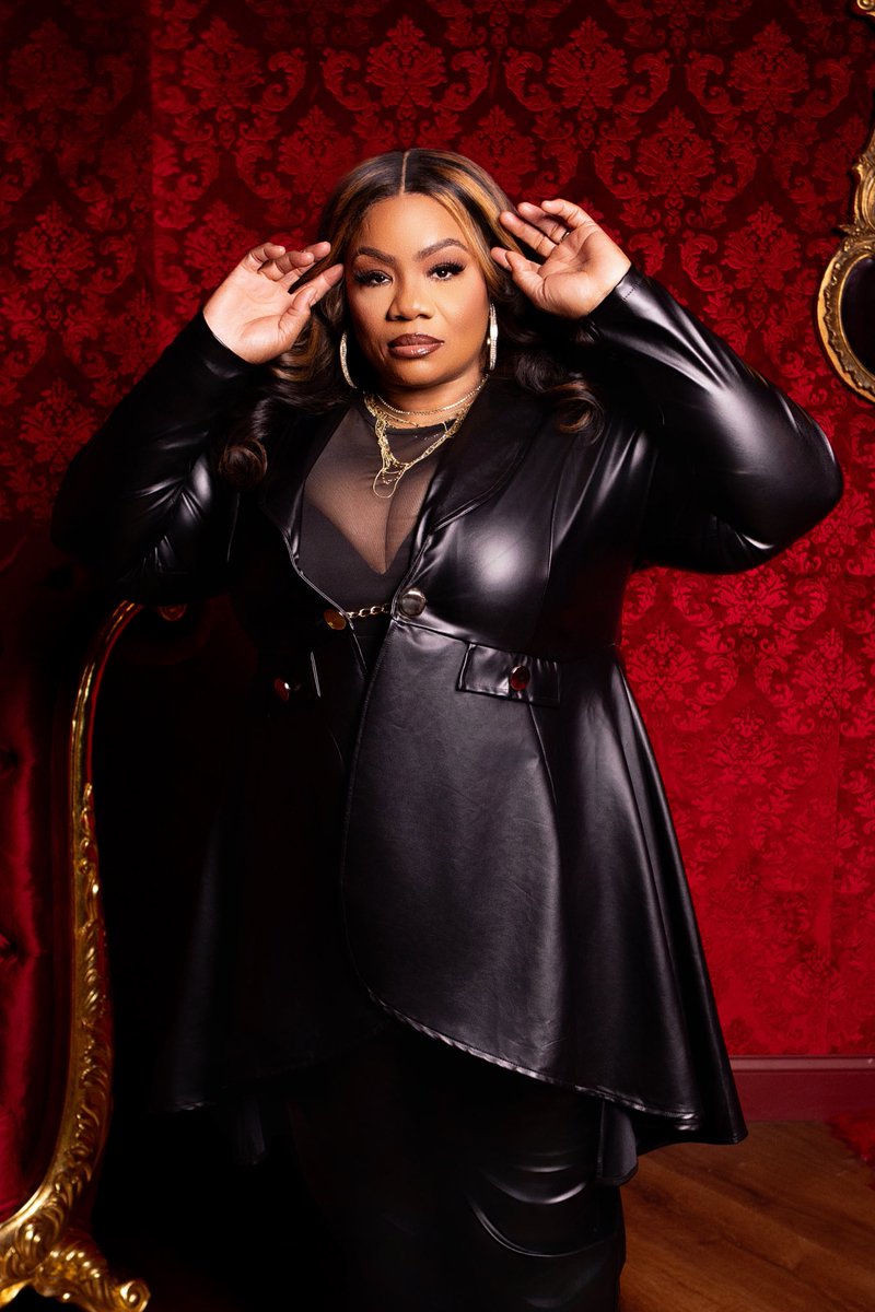 themspatshow tweet media