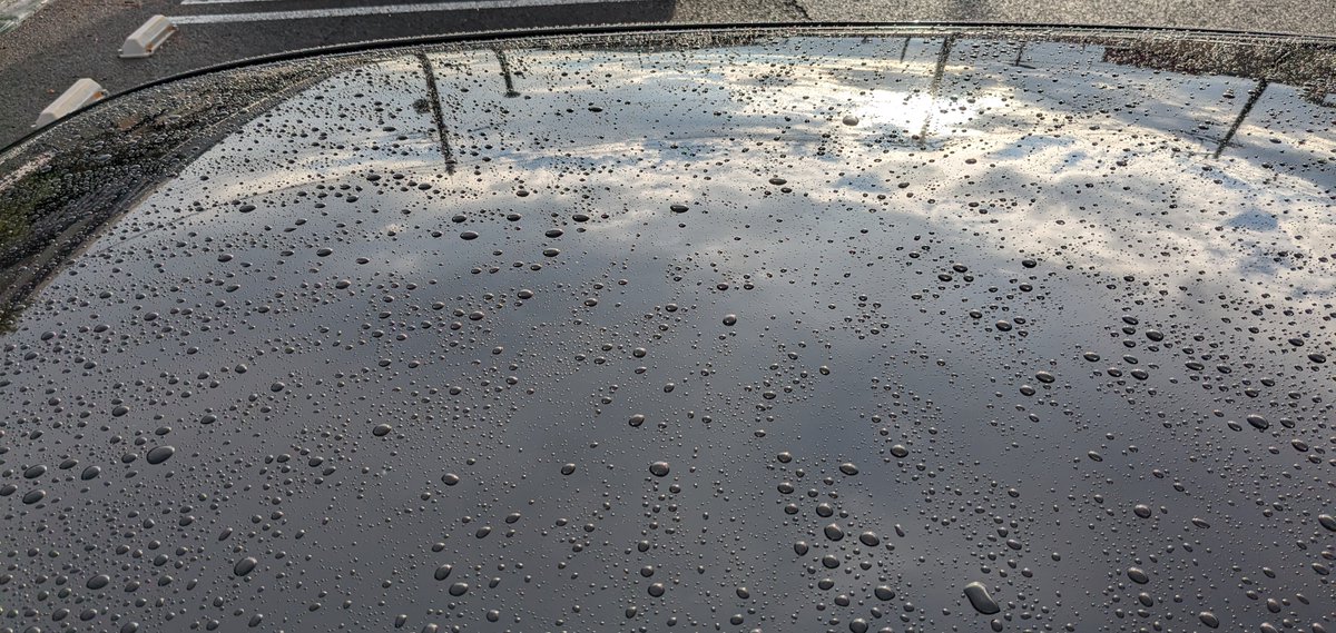 hiro_carwash's tweet photo. 前回洗車から3日 本日の洗車記録(番外編)_φ(.. )
1) DETAIL GURDZ 14Lバケツに濯ぎ用の水を準備
2) 10Lバケツに KAMIKAZE COLLECTION No.1 ANTI-AGING SHAMPOO2.1を10プッシュ(濃いめ)で希釈
#KAMIKAZECOLLECTION
#DETAILGURDZ https://t.co/50wlajkONf