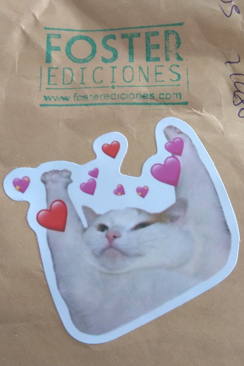 Mela_Mac's tweet photo. Por fin llegó #Ninjamal II de @FoxJorch , de @fosterediciones. Entre mi hermana y yo hemos pedido todos los extras de la campaña! Y la pegatina del michi que venía en el paquete es monísimaaa! Como soy una ansias ya me lo he empezado, y me encanta tanto como el primero 😍😜 https://t.co/Gu25a0hDjd