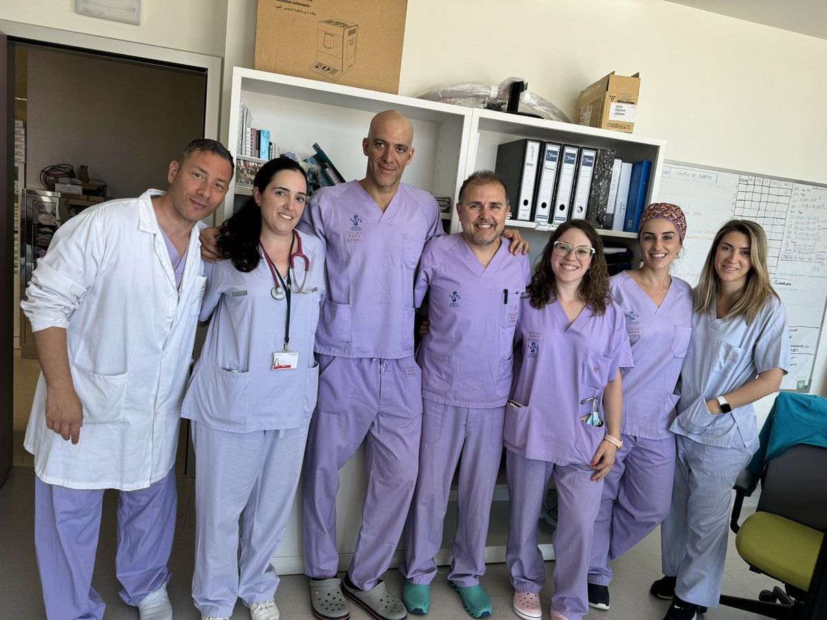 Damos la bienvenida a Leo y Judit nuestros nuevos compañeros de la <a href="/UciGandia/">Uci gandía hospital</a> del <a href="/GVAhgandia/">DS Gandia</a> que reforzarán nuestro servicio #uci