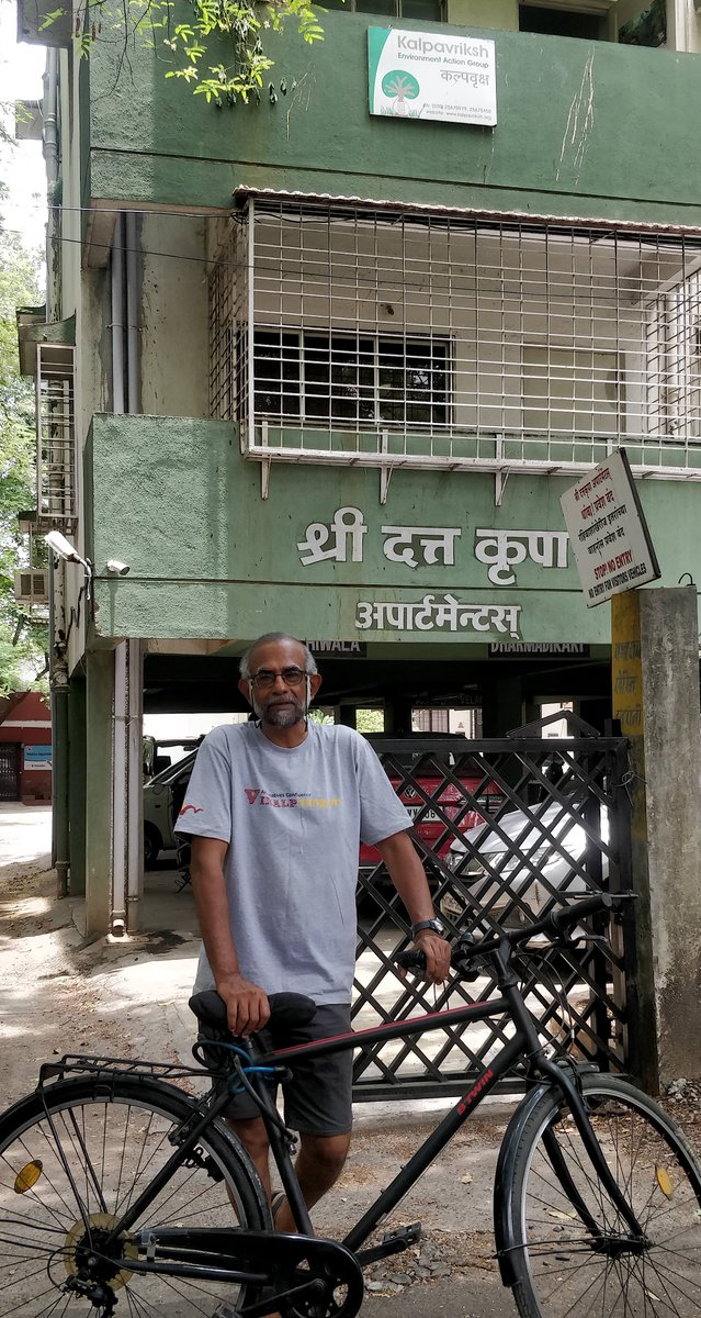 chikikothari's tweet photo. #Cycle2Work! 15-km round trip home to Kalpavriksh office, which I still manage, but not as often as I used to, due to age, plus city's horrible traffic. @CyclePlanPune and work @parisarpune, @CymourCycling etc are crucial, all strength to them! #worldbicycleday @WorldBicycleDay https://t.co/Pbq4S4GTBb