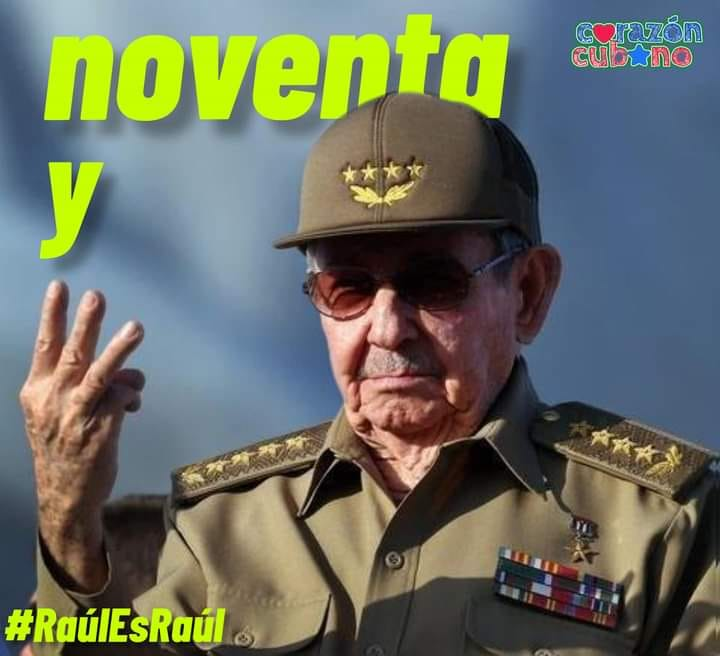 AleLRoss198's tweet photo. El jefe con el pie en el estribo a sus 93 años. Felicidades General de Ejército. #RaúlEsRaúl https://t.co/xBKW1x0LVD