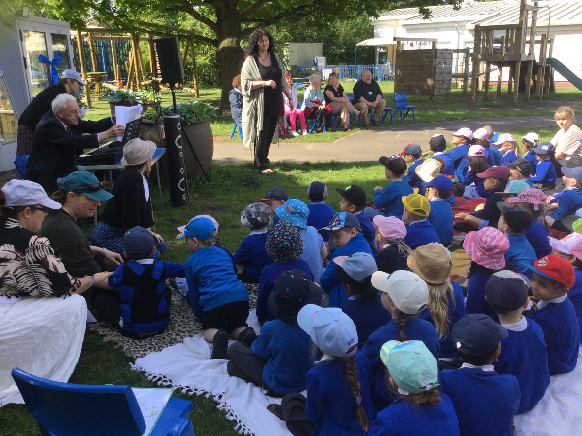 Learning Naturally at Beddington Infants' School tweet media