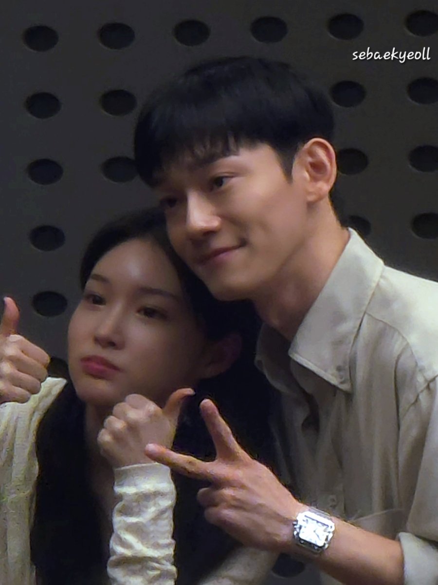 sebaekyeoll's tweet photo. jongdae and chungha after her volume up radio show https://t.co/JhaukxaVGF