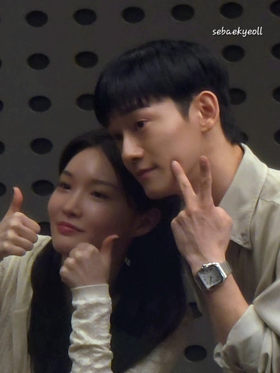 sebaekyeoll's tweet photo. jongdae and chungha after her volume up radio show https://t.co/JhaukxaVGF